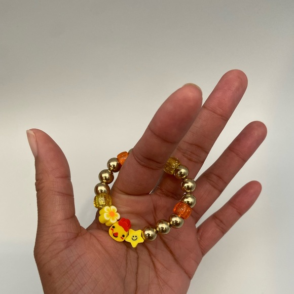 Handmade Trendy Y2K Inspired Children’s Stretch Bead Bracelet - Picture 3 of 3